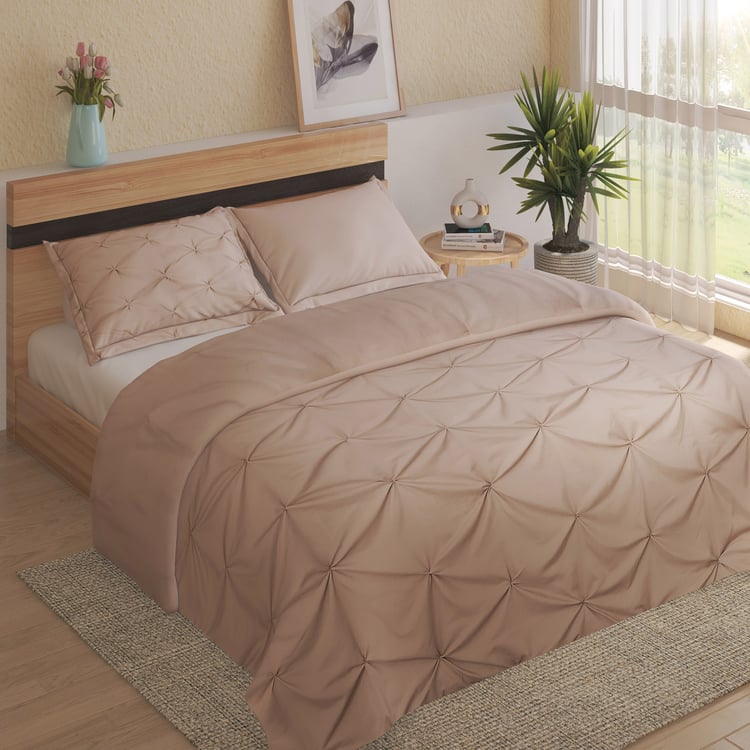 Nesta 3Pcs Pinchpleat Double Comforter Set