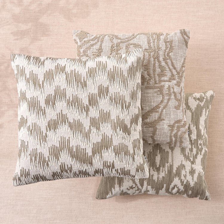 Lynea Undra Embroidered Cushion Cover - 45x45cm