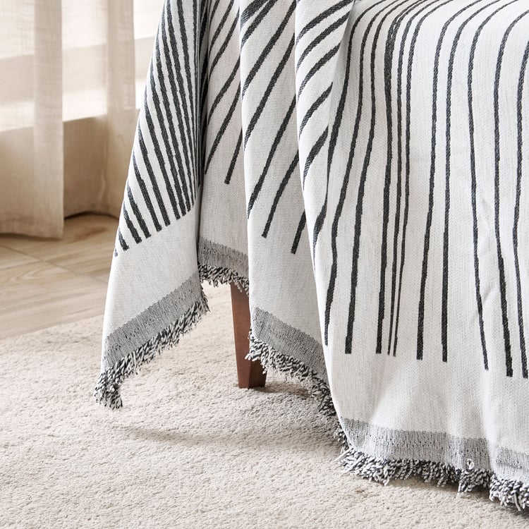 Cocoon Mosaic Printed Double Throw