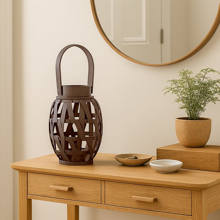 LUXE HOME Bamboo Woven Lantern