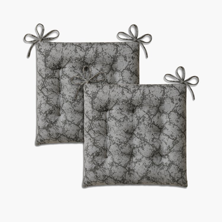 LUXE HOME Set of 2 Chair Cushion Pads - 45.72x45.72cm