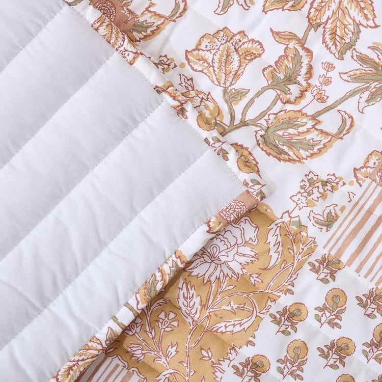 Repose Kaaya Cotton Quilted 3Pcs Double Bed Cover Set