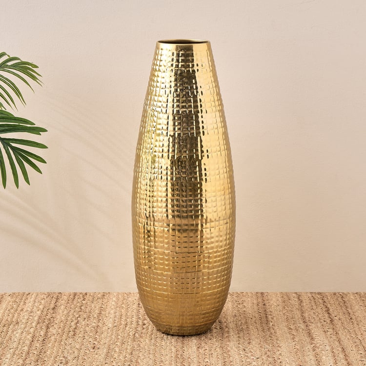 Colossal Hipo Metal Embossed Vase
