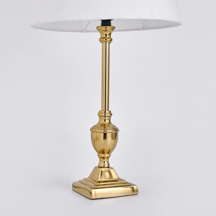 Nuqta Gifts Grantley Metal Table Lamp