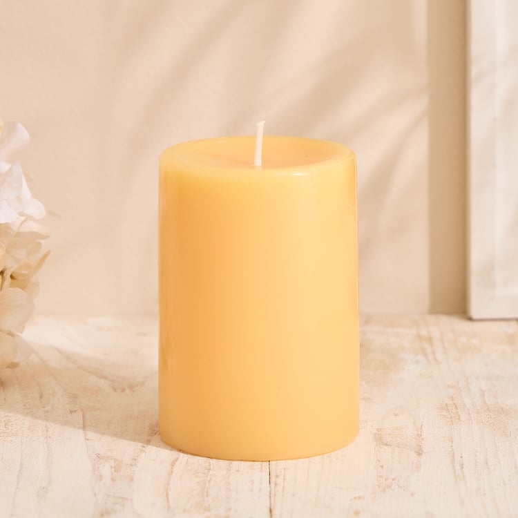 Essentials Core Lemongrass Scented Pillar Candle