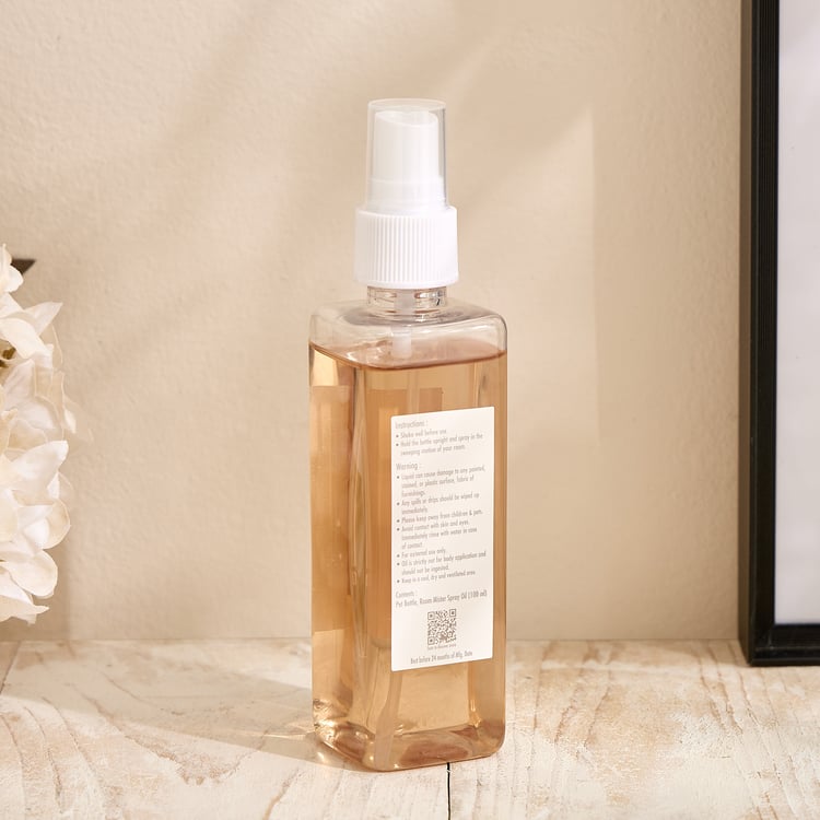 Essentials Lumera Vanilla Room Spray - 100ml