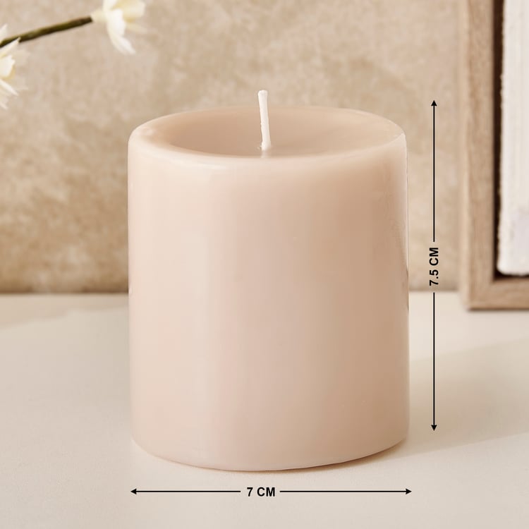 Essentials Lumera Marine Oudh Scented Pillar Candle