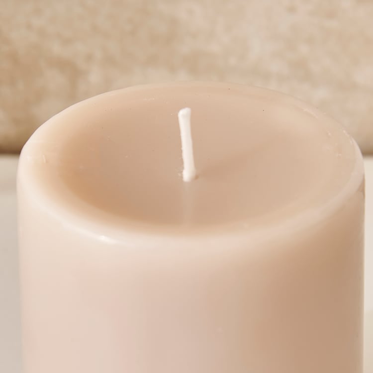 Essentials Lumera Marine Oudh Scented Pillar Candle