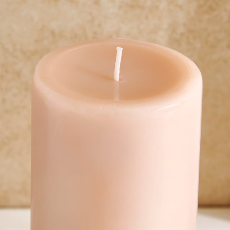 Essentials Lumera Marine Oudh Scented Pillar Candle