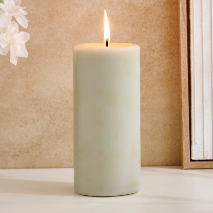 Essentials Lumera Apurva Italian Bergamot Scented Pillar Candle