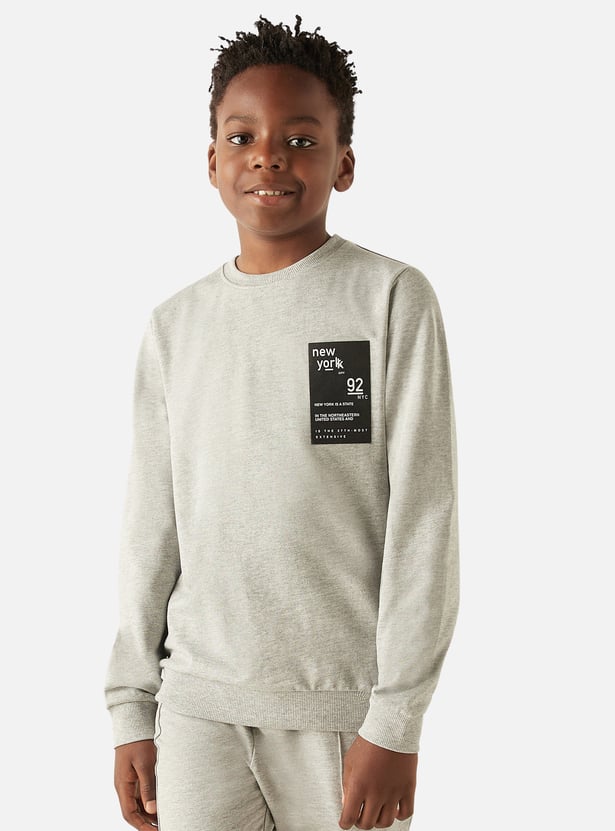 Juniors Printed Pullover with Crew Neck and Long Sleeves