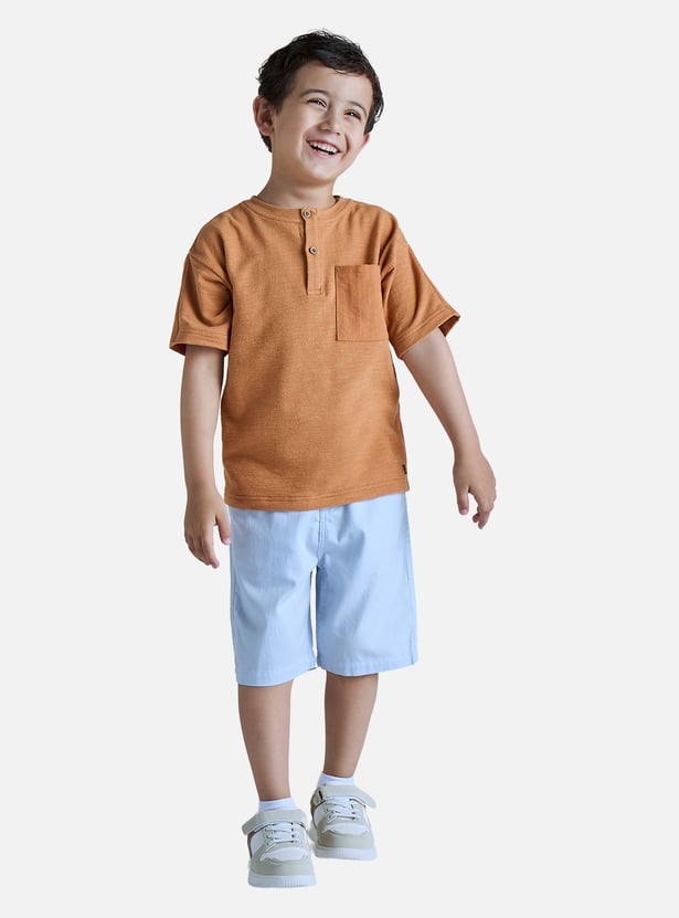 Juniors Solid Shorts with Pockets and Button Closure