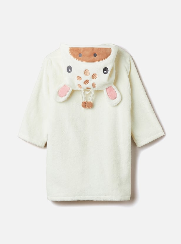 Juniors Giraffe Hooded Bath Robe with Tie-Up Belt