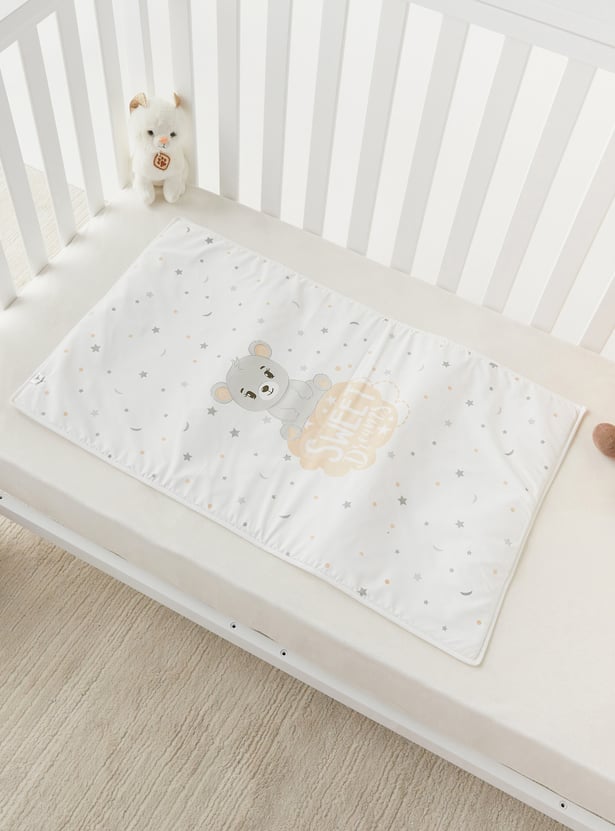 Juniors Printed Waterproof Sheet - 50x85 cm