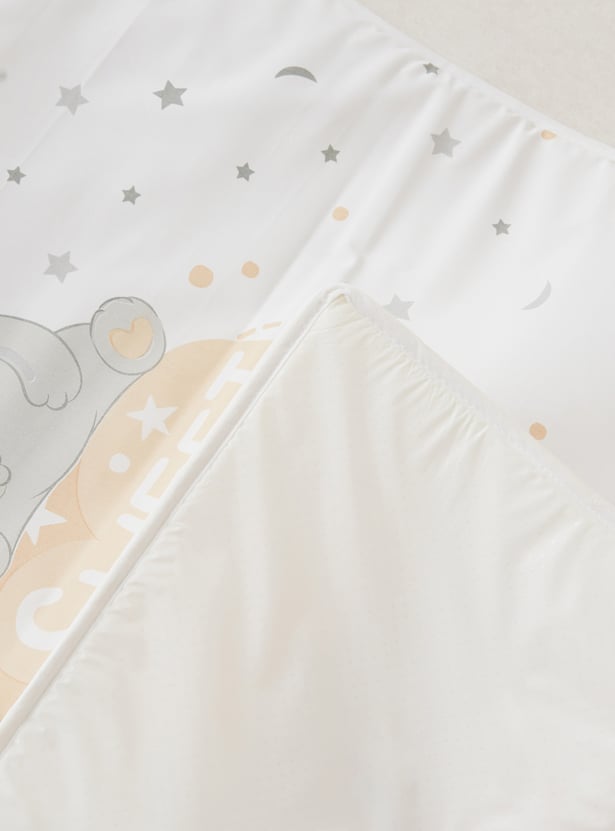 Juniors Printed Waterproof Sheet - 50x85 cm