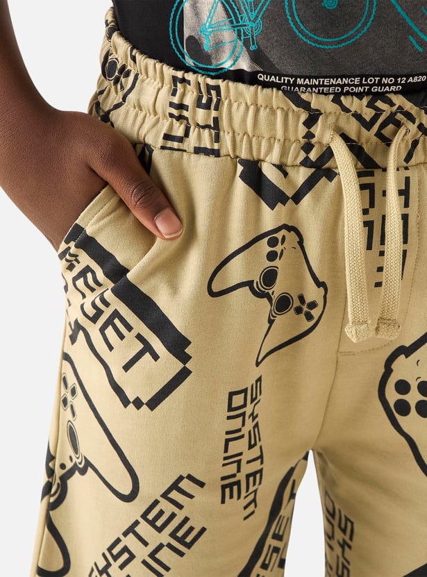 Juniors Gamer Print Shorts with Drawstring Closure