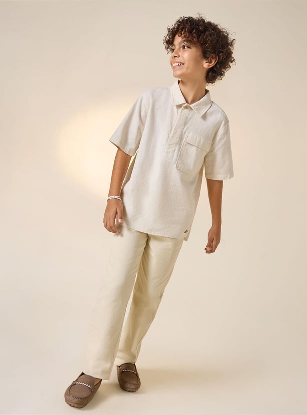 Juniors Solid Pants with Button Closure and Pockets
