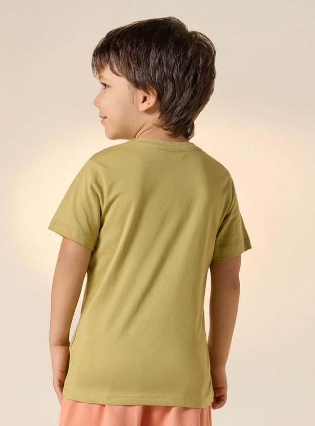 Juniors Graphic Print T-shirt with Short Sleeves