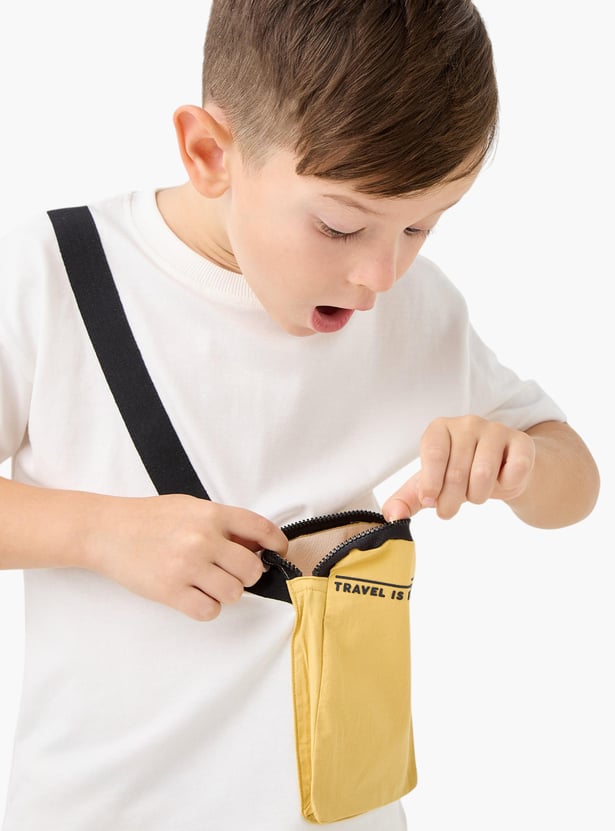 Juniors Solid T-shirt and Shorts Set