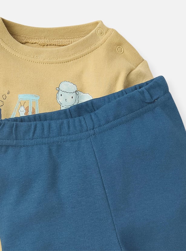 Juniors Graphic Print T-shirt and Pyjama Set