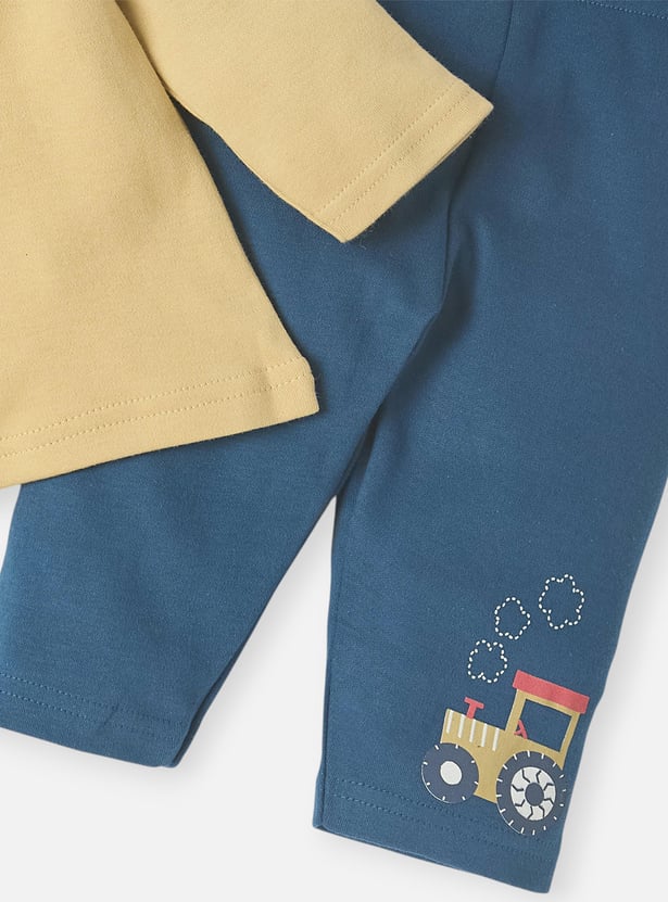 Juniors Graphic Print T-shirt and Pyjama Set