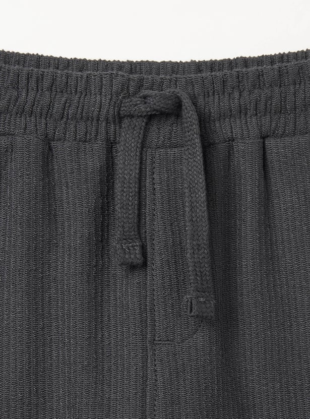 Giggles Textured Shorts with Drawstring Closure and Pockets