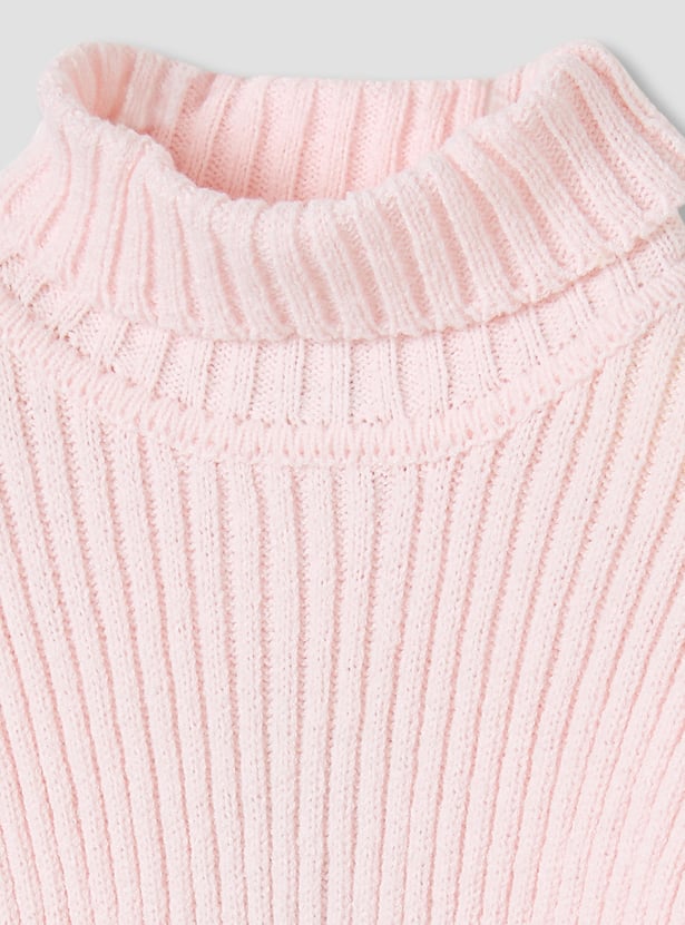 Juniors Ribbed Turtle-Neck Sweater with Long Sleeves