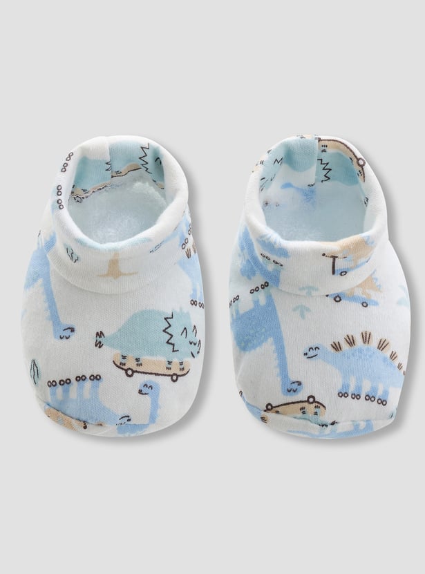 Juniors 12-Piece Assorted Clothing Gift Set