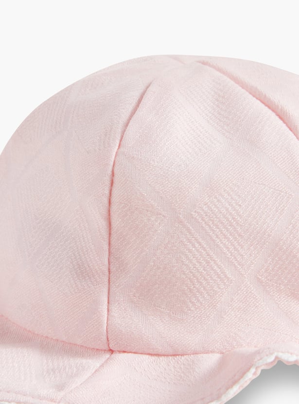 Juniors Heart Applique Bucket Hat