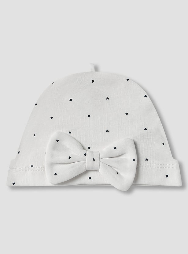 Juniors Heart Print Beanie with Bow Applique