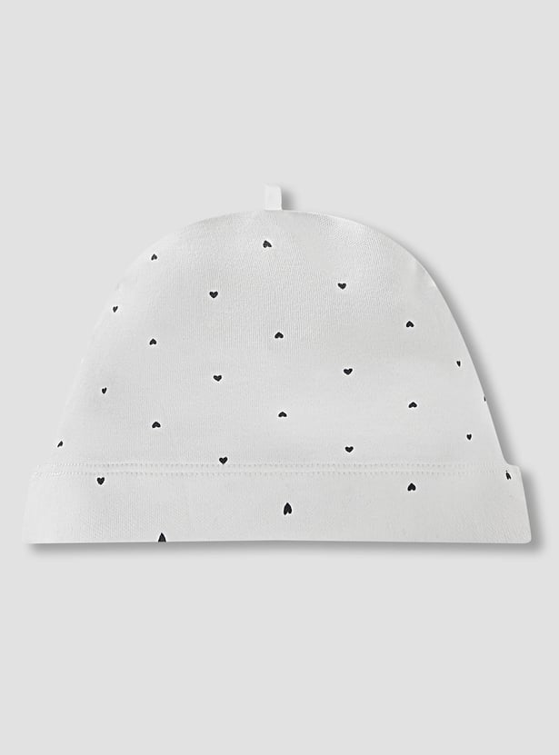Juniors Heart Print Beanie with Bow Applique