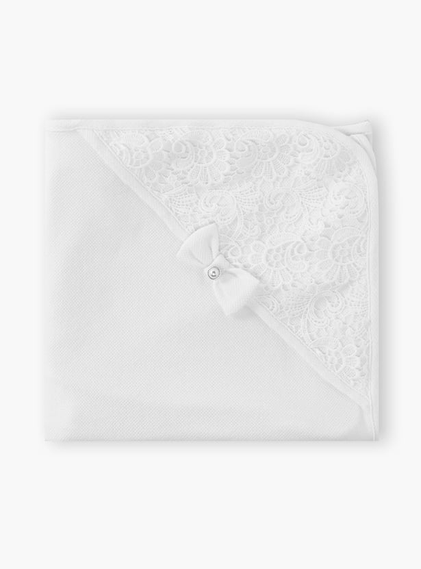 Giggles Lace Insert Receiving Blanket