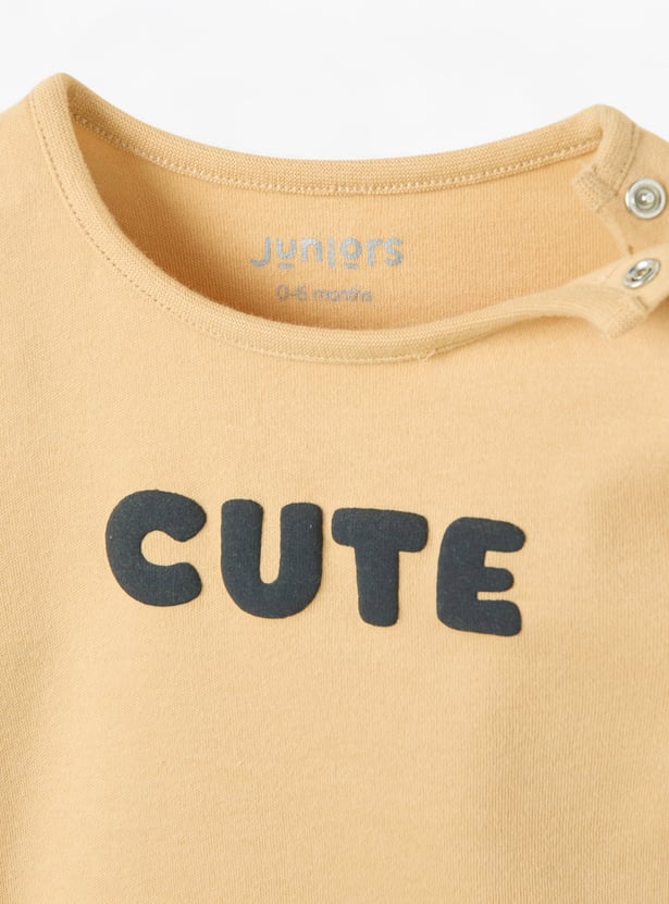 Juniors Printed T-shirt and Pyjama Set