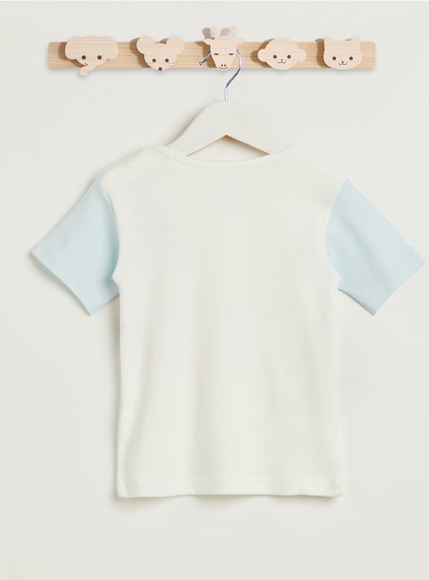 Mickey Mouse and Friends Print T-shirt and Shorts Set