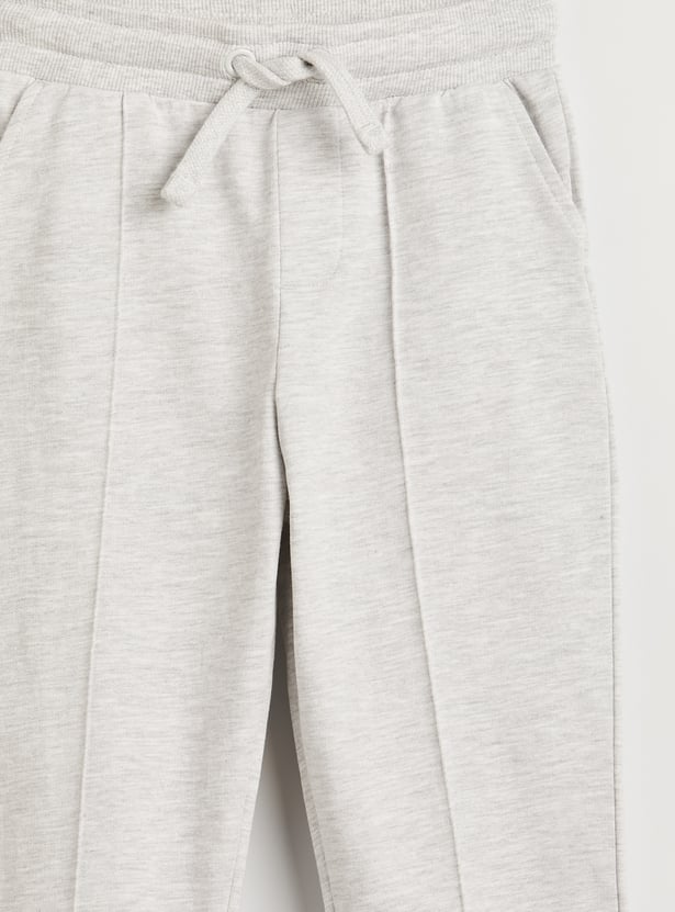 Juniors Solid Joggers with Front Pleat and Pockets