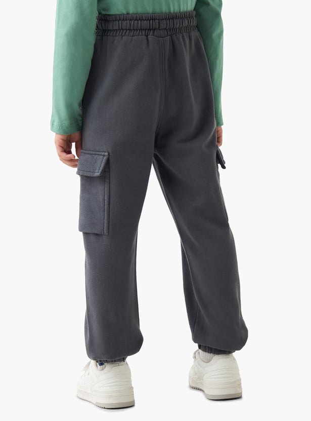 Juniors Solid Joggers with Pockets and Drawstring Closure