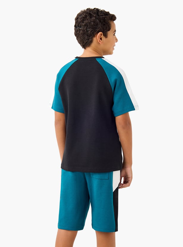 Raglan Sleeves T-shirt and Shorts Set