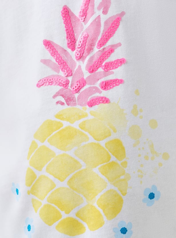 Juniors Graphic Print Round Neck T-shirt with Short Sleeves