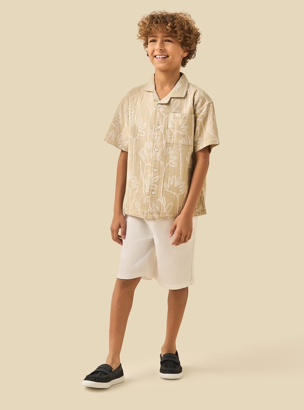 Juniors Floral Embroidered Shirt and Shorts Set