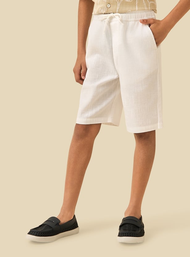 Juniors Floral Embroidered Shirt and Shorts Set