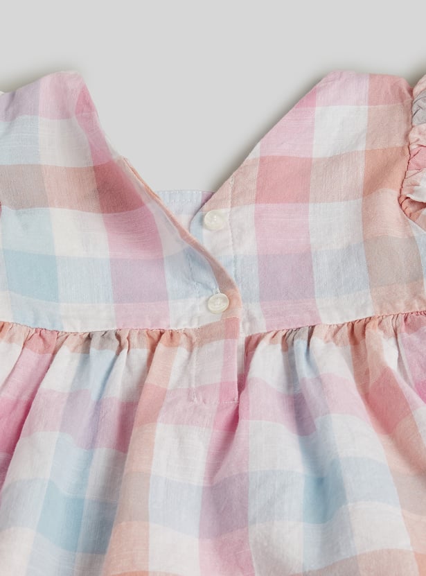 Juniors Gingham Check Top