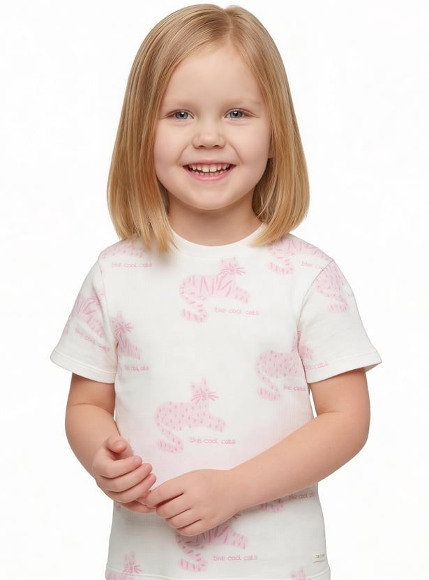Juniors Animal Print T-shirt and Joggers Set