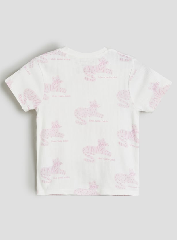 Juniors Animal Print T-shirt and Joggers Set