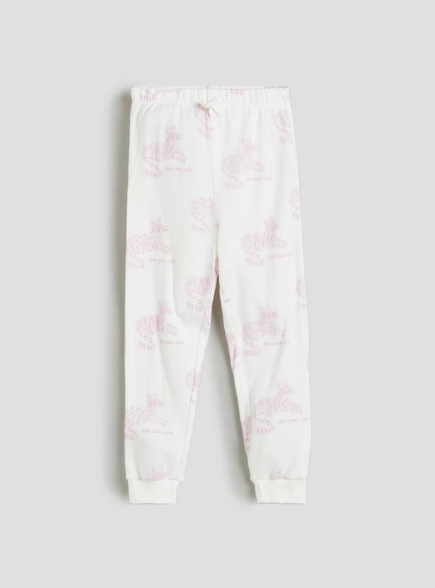 Juniors Animal Print T-shirt and Joggers Set