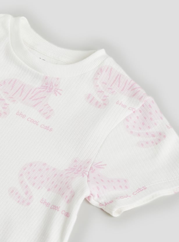 Juniors Animal Print T-shirt and Joggers Set