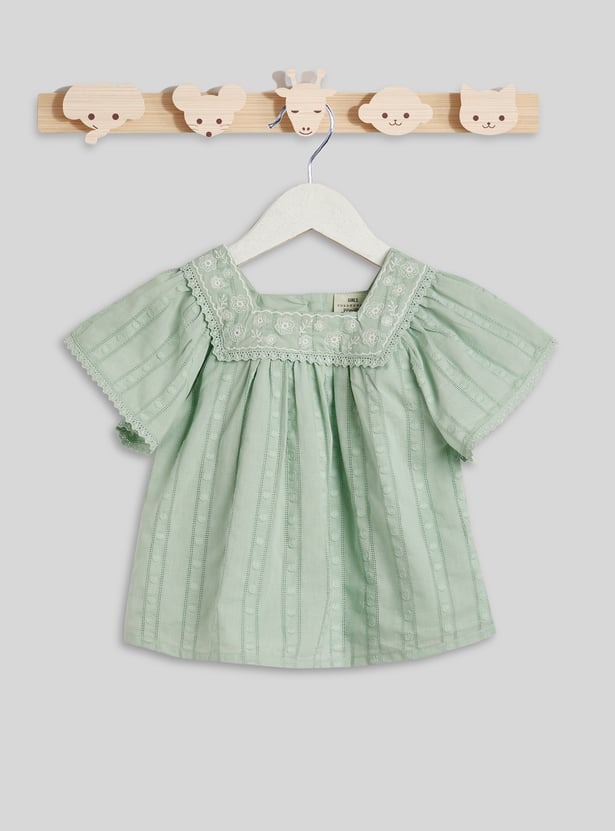 Juniors Striped Woven Top and Shorts Set