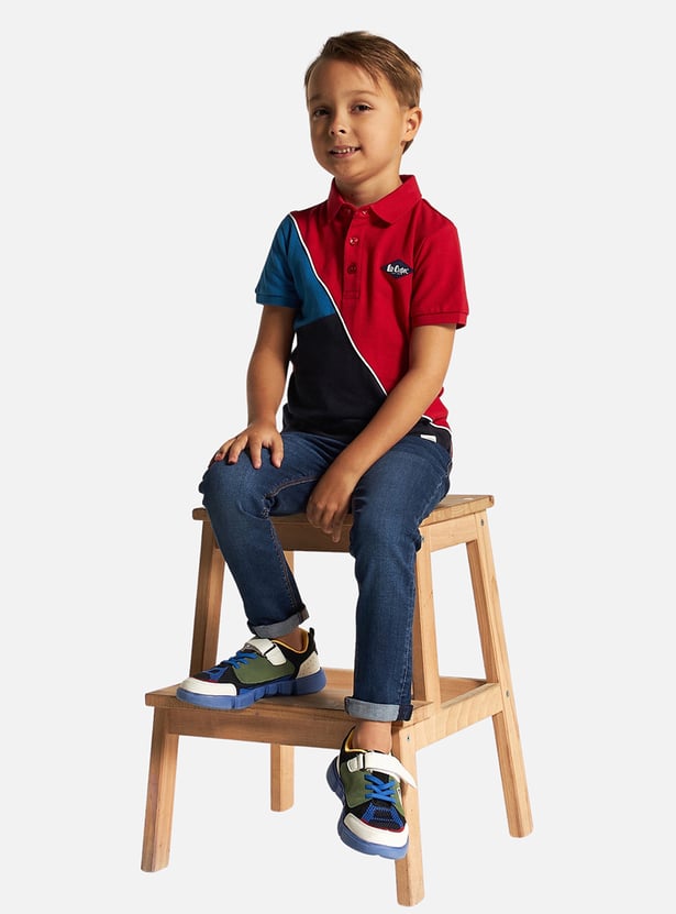 Juniors Washed Slim Fit Jeans