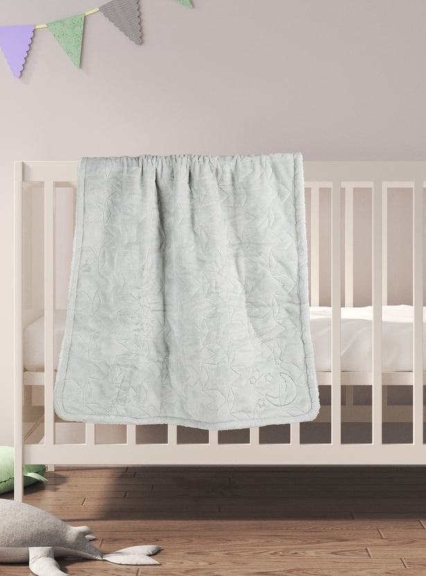 Juniors Quilted Stars Embroidered 2 Ply Blanket
