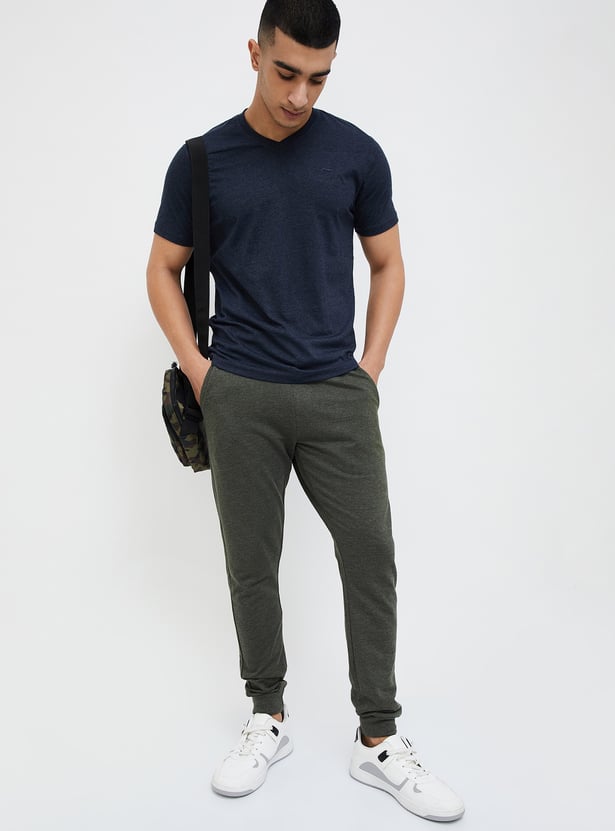 FAME FOREVER Men Solid Regular Fit T-shirt