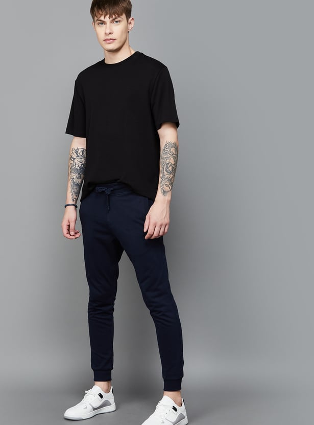 FAME FOREVER Men Solid Slim Fit Joggers